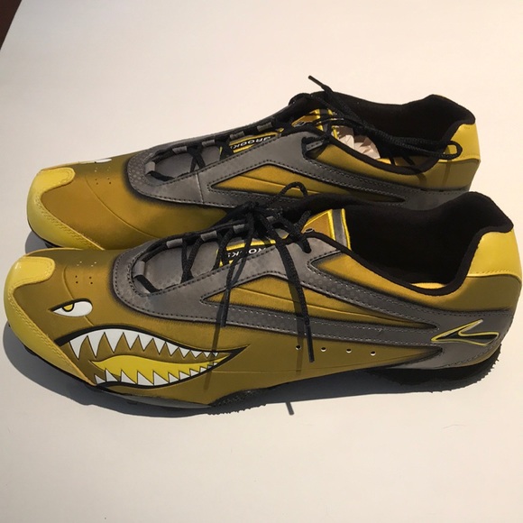 Brooks Men’s Surge Running Shoes - Picture 2 of 6